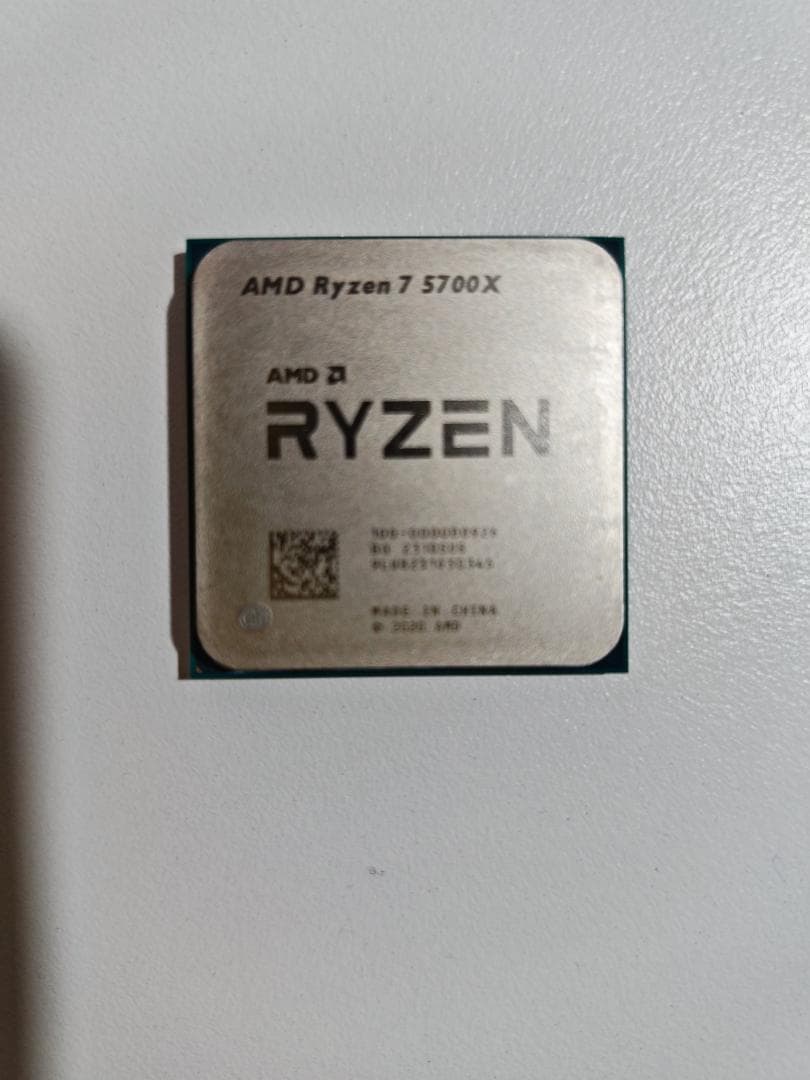 【中古】AMD Ryzen 7 5700X AM4【動作確認済み】