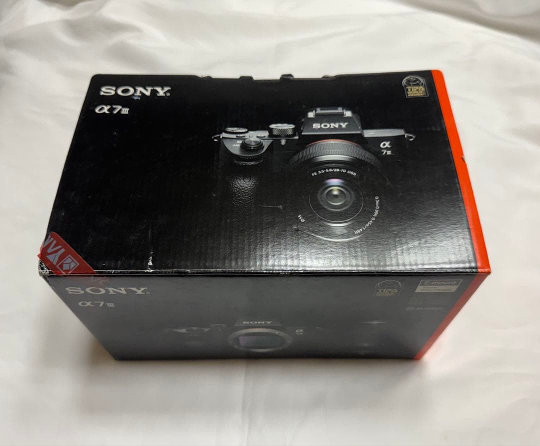 SONY α7III デジタル一眼カメラ　ILCE-7M3