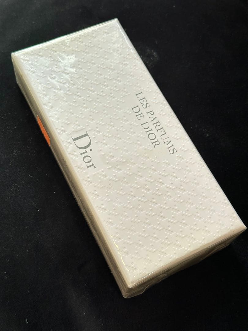 【新品未使用】Dior ディオールLES PARFUMS ミニ香水セット