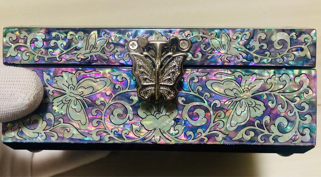 ⭐︎新品・高級40400円⭐︎螺鈿漆器（らでん）ジュエリーボックス　小物入れ