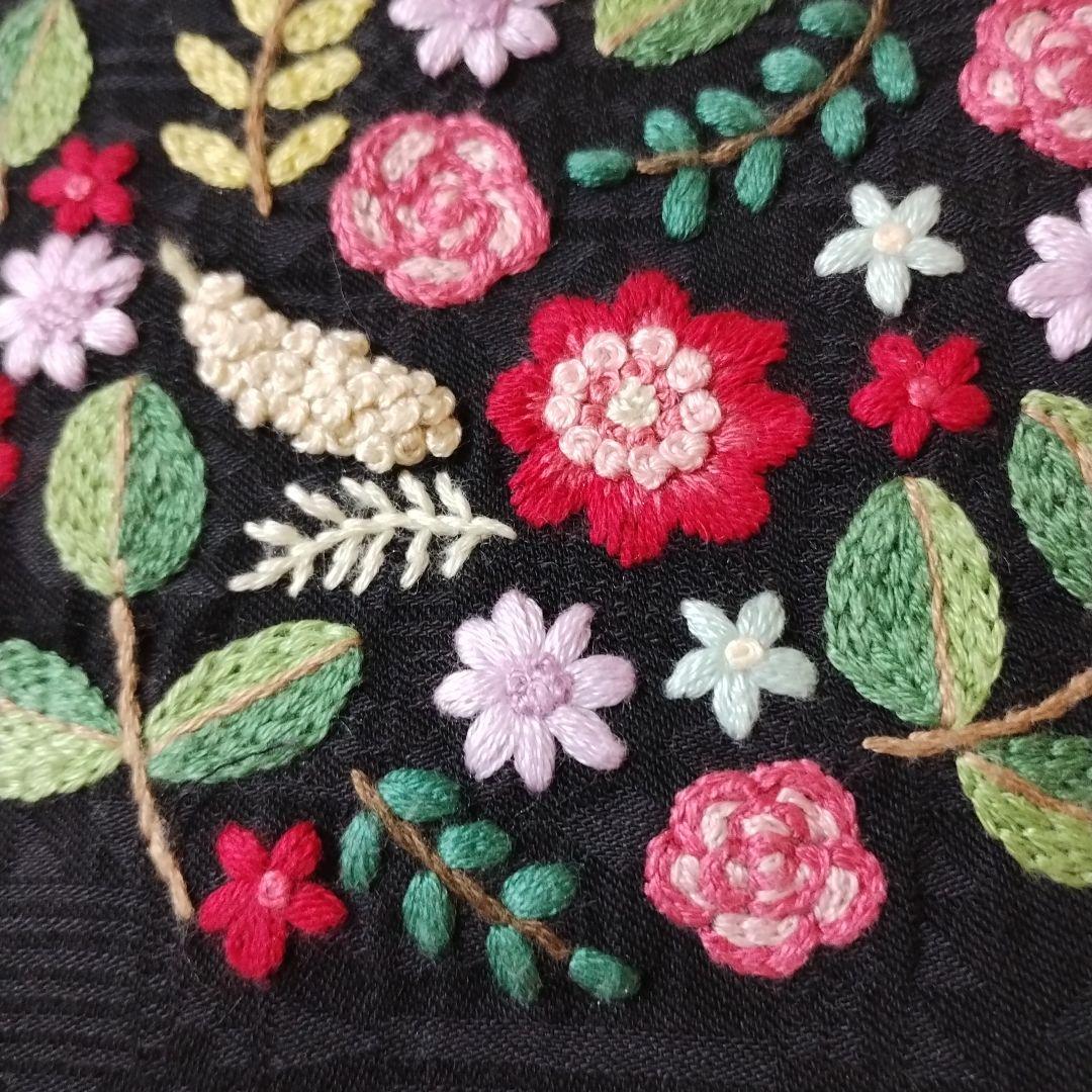 ハンドメイド 刺繍 ブロッサムのト―トバック