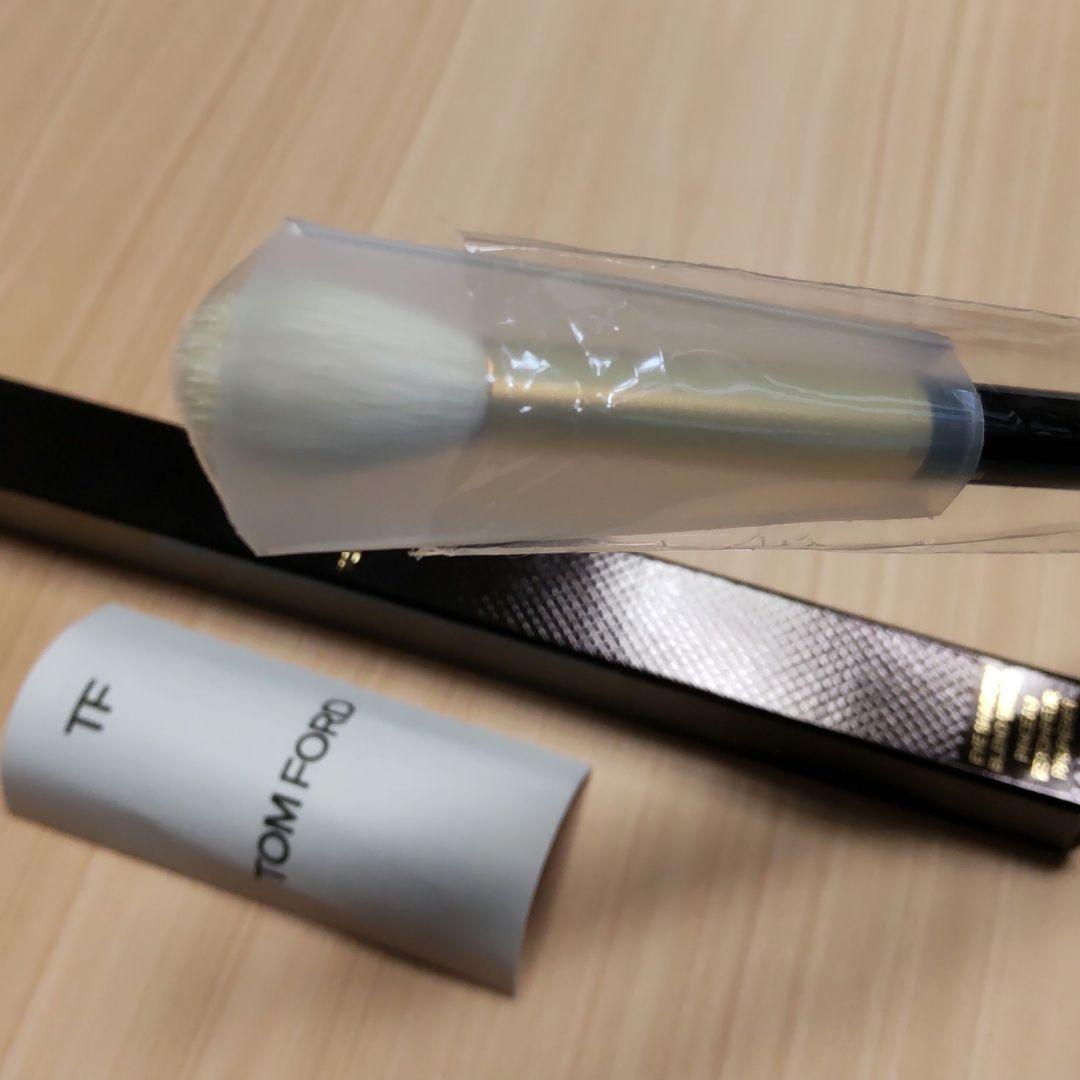 【新品未使用】 TOM FORD 旧 アイシャドウ ブレンドブラシ 13 山羊毛