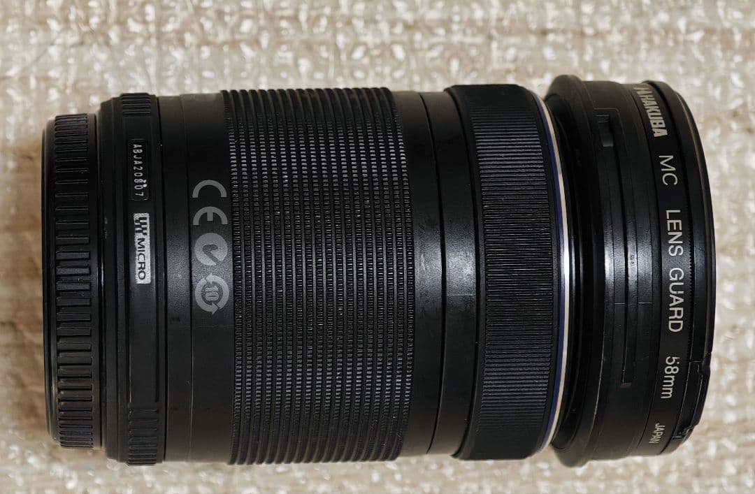 OLYMPUS OM-D E-M10 ミラーレス一眼　レンズ3本付
