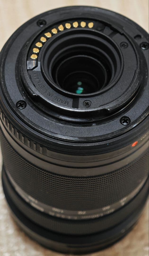 OLYMPUS OM-D E-M10 ミラーレス一眼　レンズ3本付