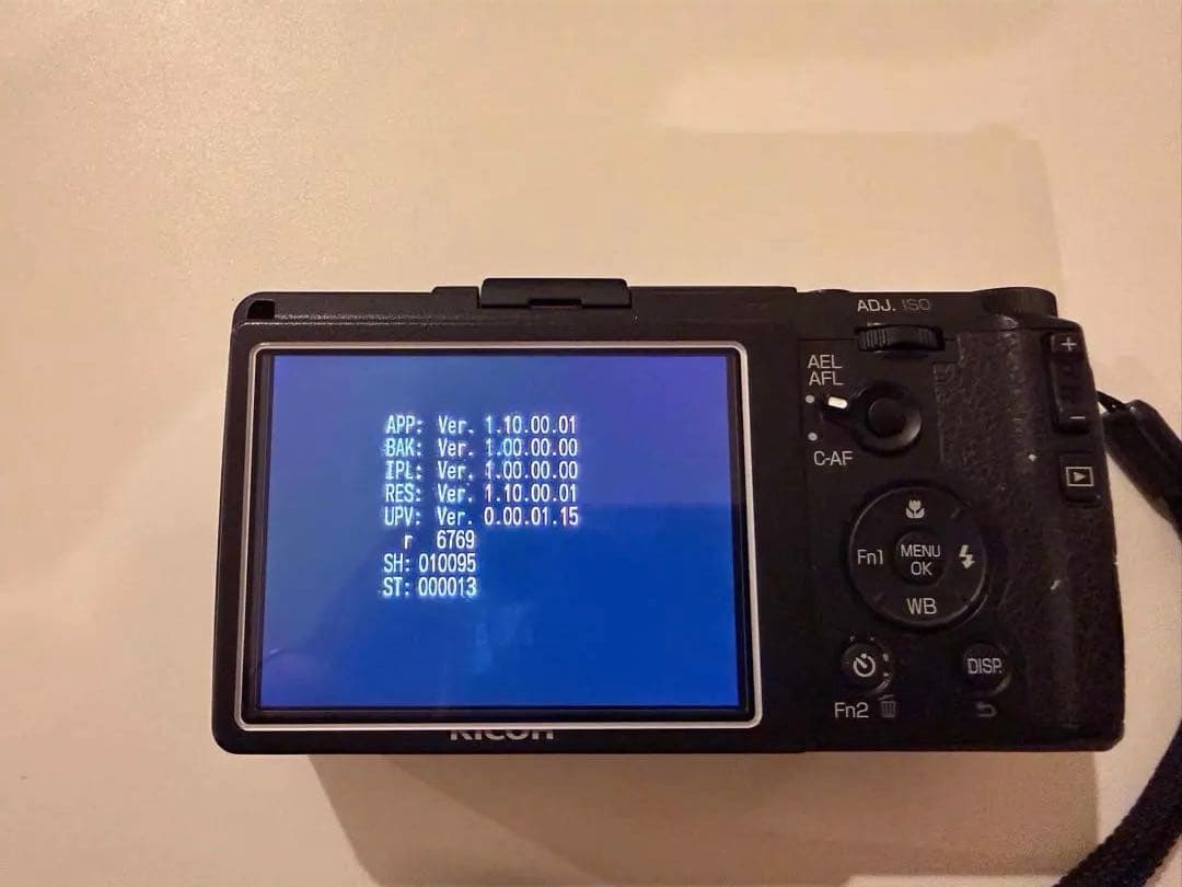 RICOH リコー GR II シャッター回数約1万回 / 変換プラグ付