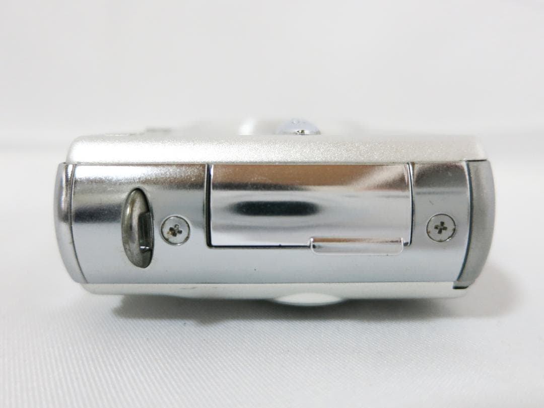 PanasonicデジタルカメラLUMIX DMC-FX2 シルバー