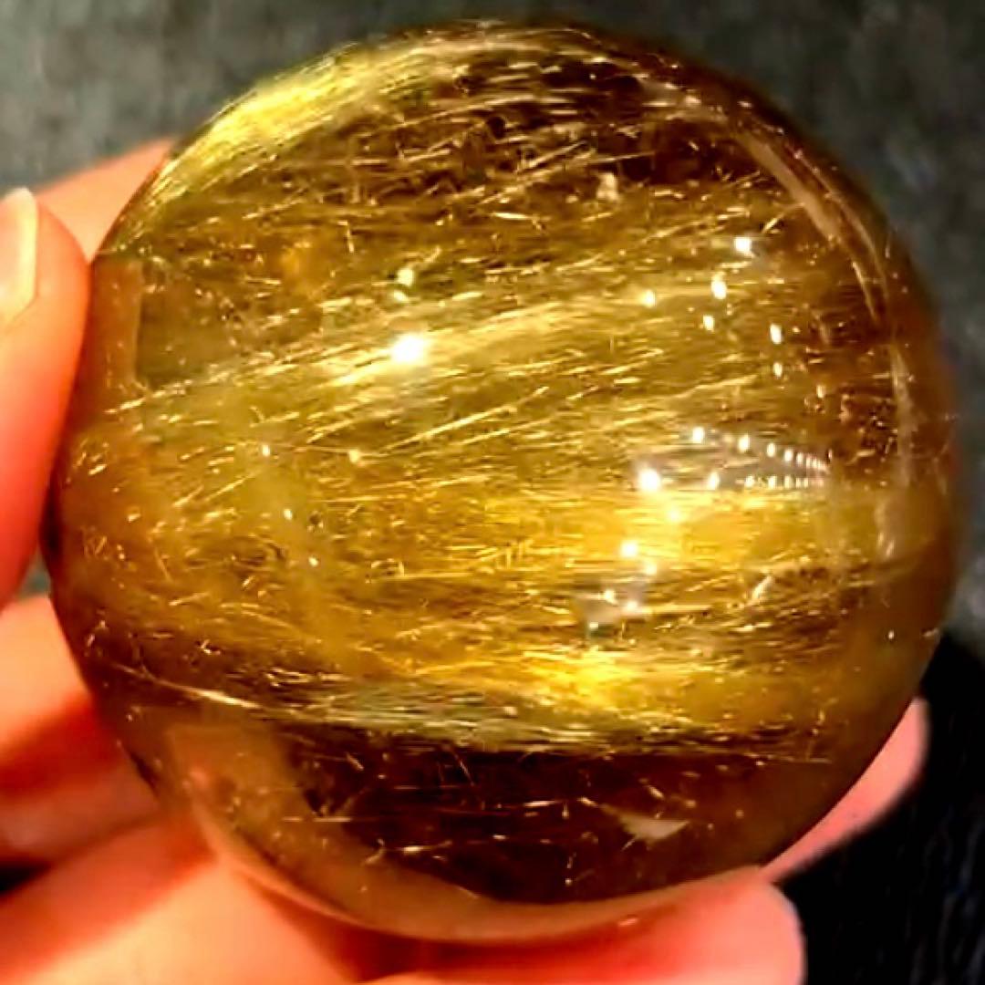 超絶綺麗✨54mm ゴールドルチルクォーツ　丸玉　スフィア　金針水晶