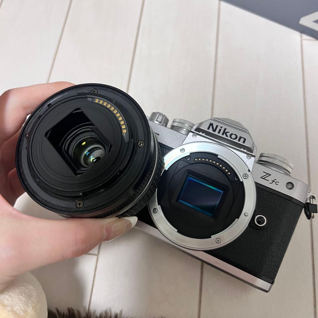 デジタルカメラ niko zfc 28/2.8 se kit