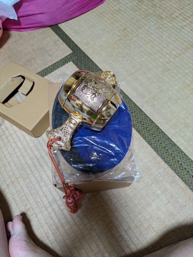 招福の金色置物家での小槌縁起物