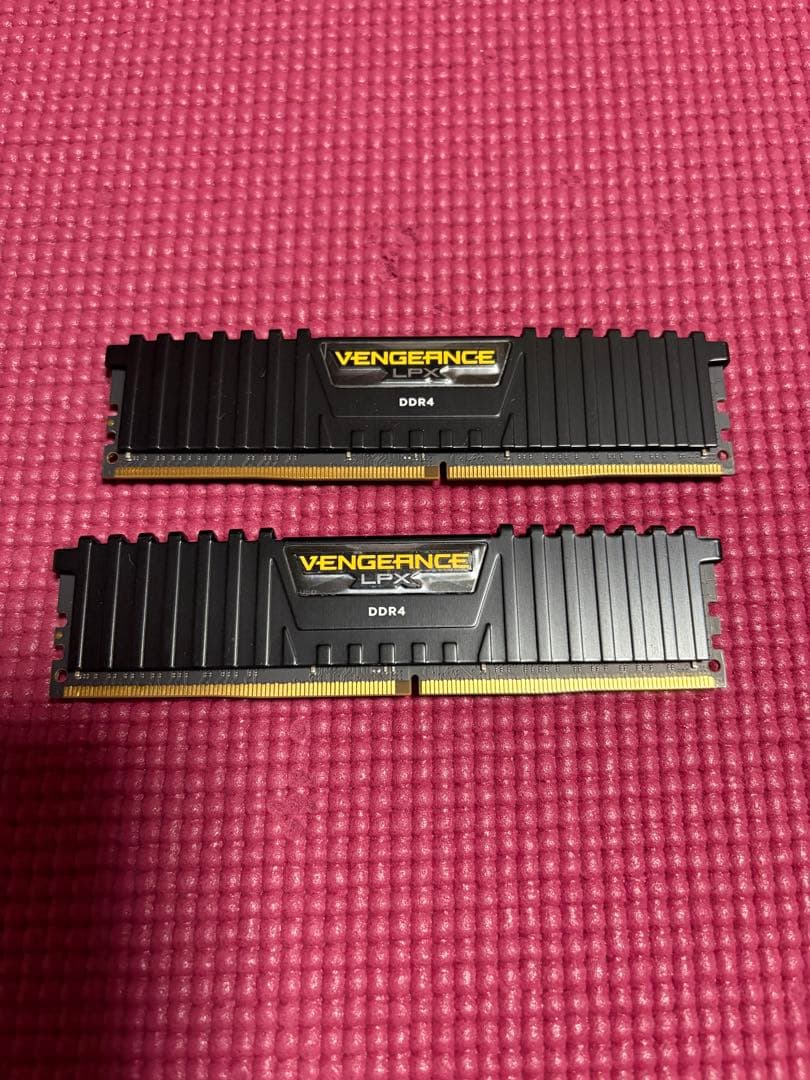 Vengeance DDR4 LPX メモリ 2枚セット