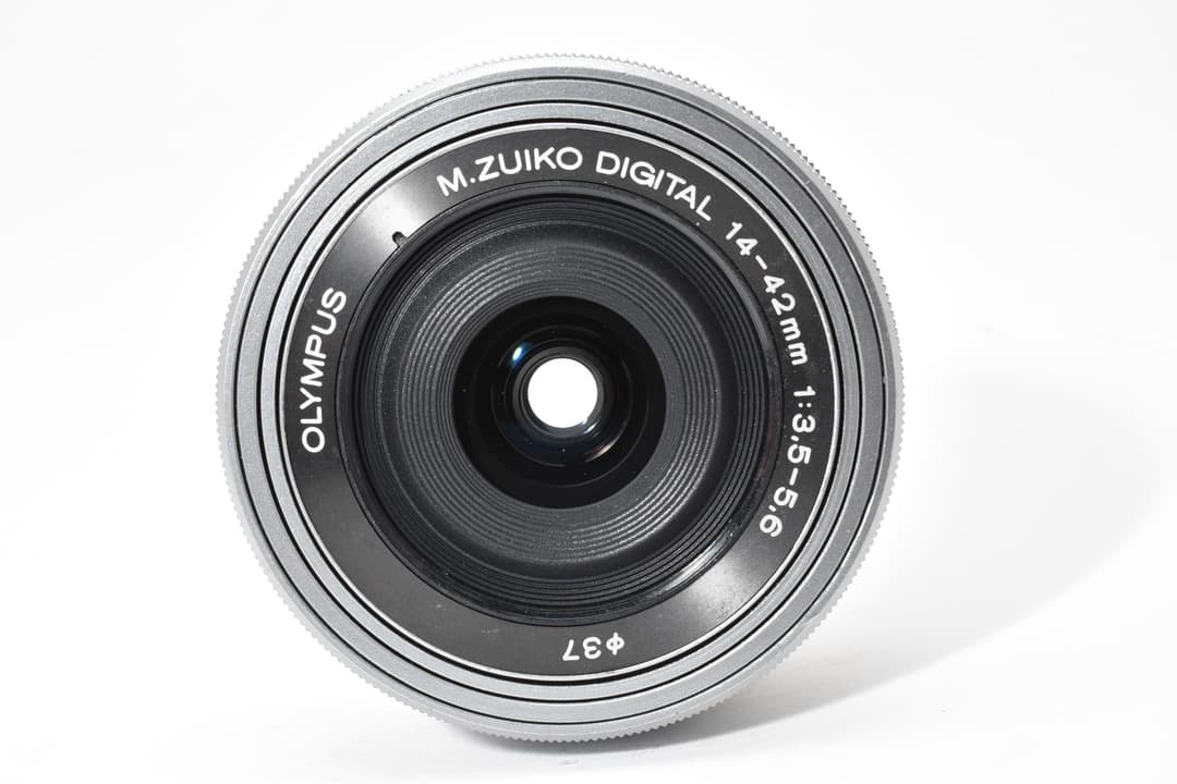 OLYMPUSM.ZUIKOED14-42mm シルバー 0411