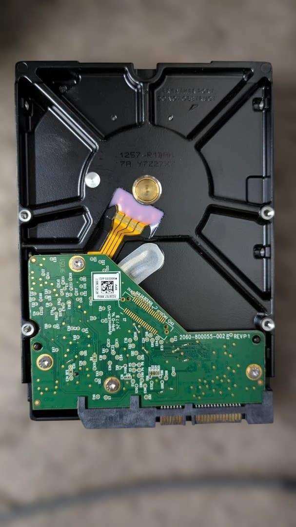 WD Purple 4TB ハードドライブ WD40PURZ