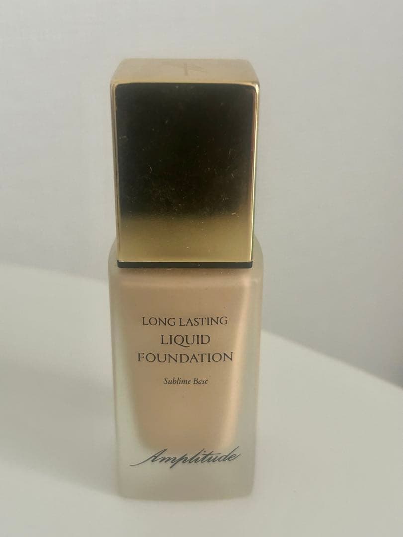 ファンデーション Amplitude LONG LASTING LIQUID FOUNDATION