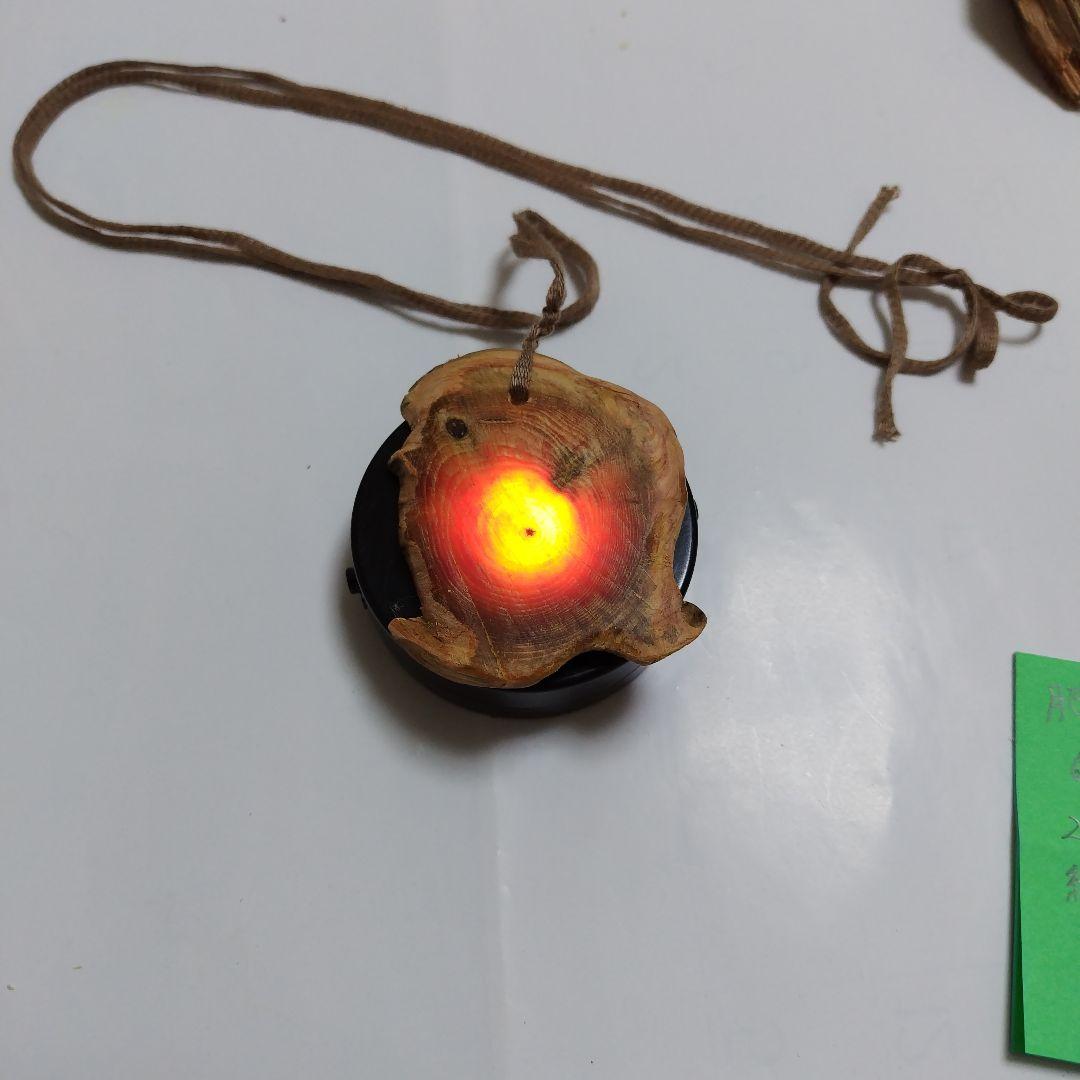 貴重肥松製ハンドメイド ネックレス