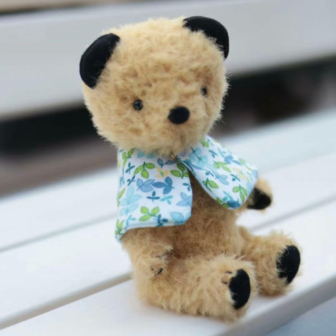 黒耳くまちゃん アーティストベア 海外作家様 ハンドメイド テディベア