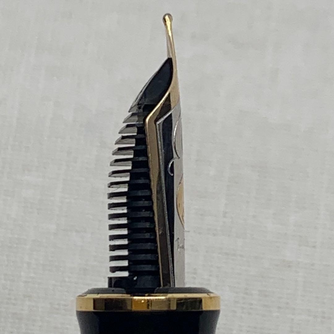 【名品】　ペリカン M600 14C F 万年筆 スーベレーン　レッドストライプ