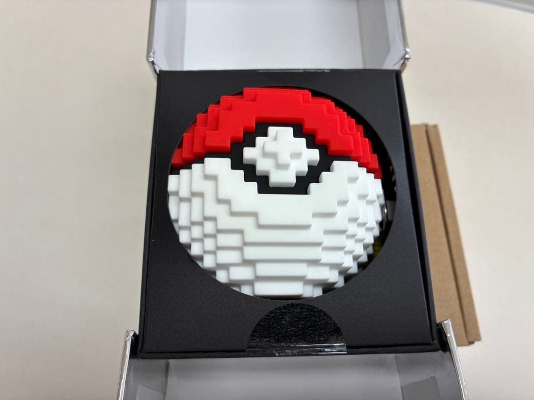 CASETiFY×ポケモン　AirPodsケース