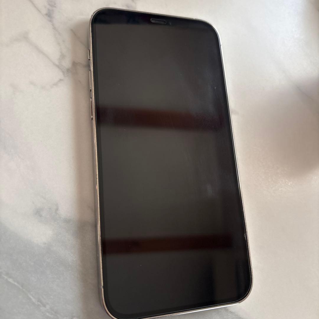 iPhone12Pro 128GB シルバー　iPhone 本体