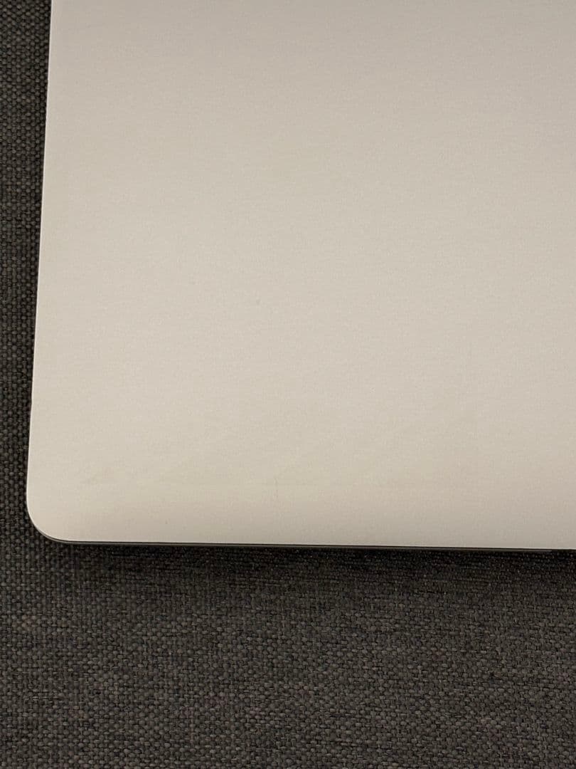 Apple MacBook Air 13インチ M1 256GB シルバー