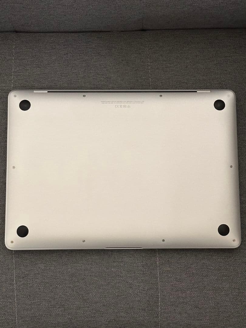 Apple MacBook Air 13インチ M1 256GB シルバー