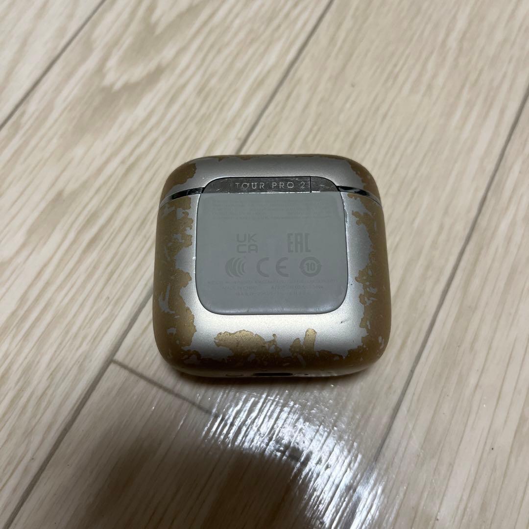 JBL TOUR PRO 2 ワイヤレスイヤホン 良品 動作確認済