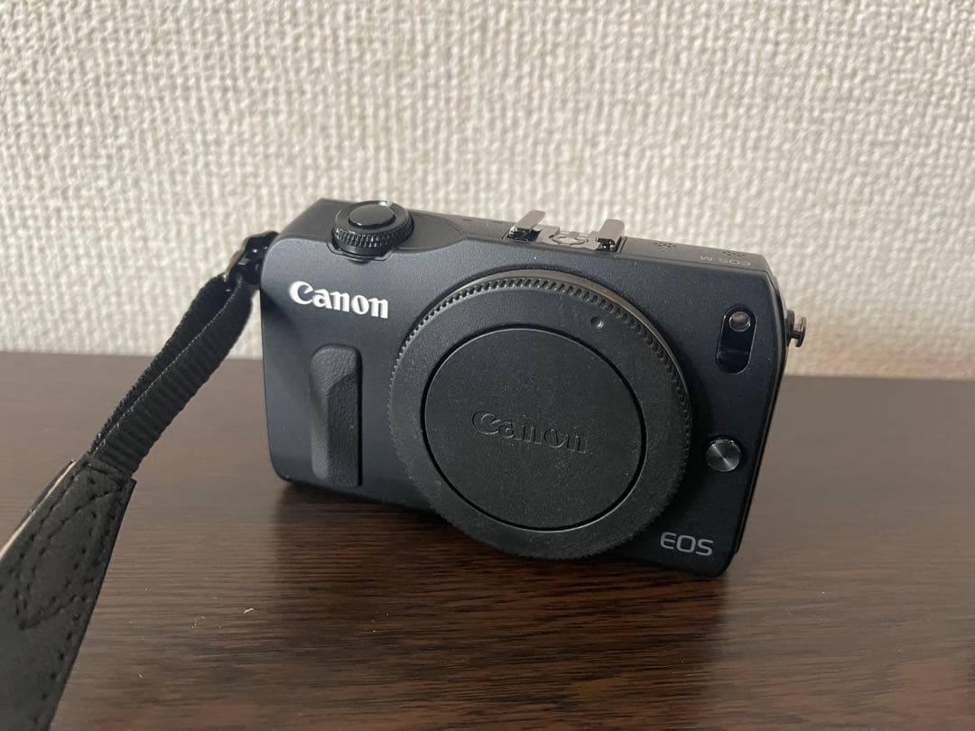 Canon EOS M ダブルレンズセット
