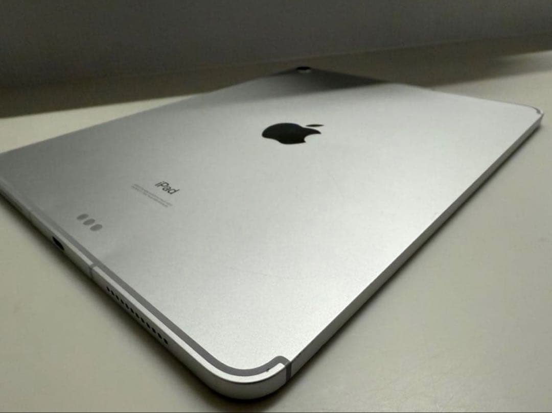 【ジャンク】iPad Air 第4世代 WiFi/セルラー 256GB シルバー
