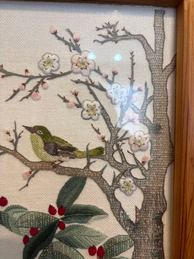 鳥と花の刺繍アート 木製フレーム
