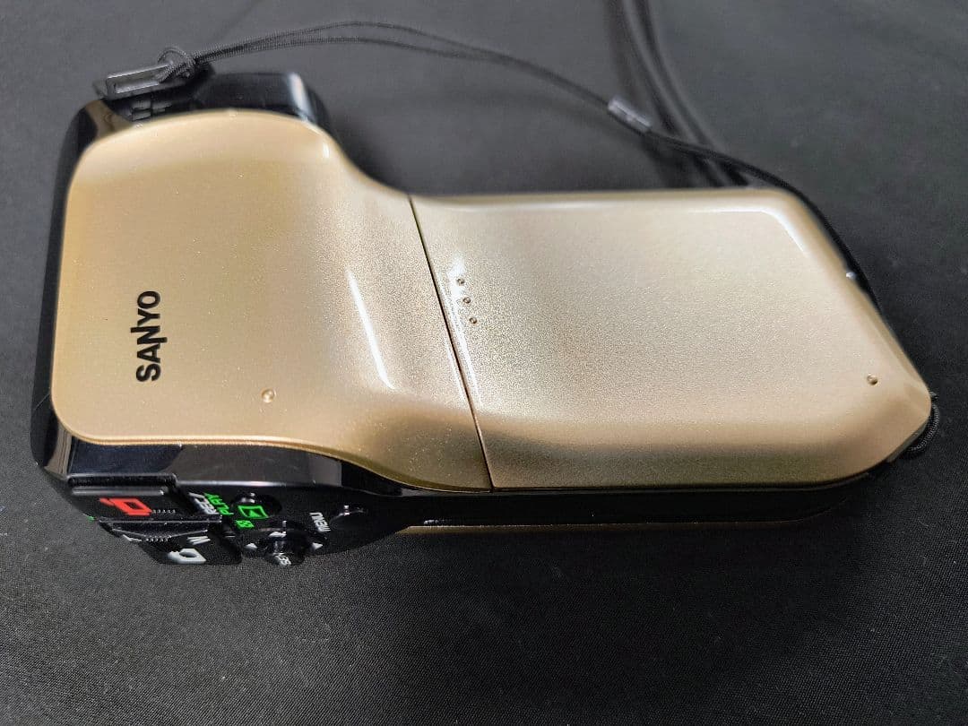 SANYO Xacti CG11 10メガピクセル ビデオカメラ 本体