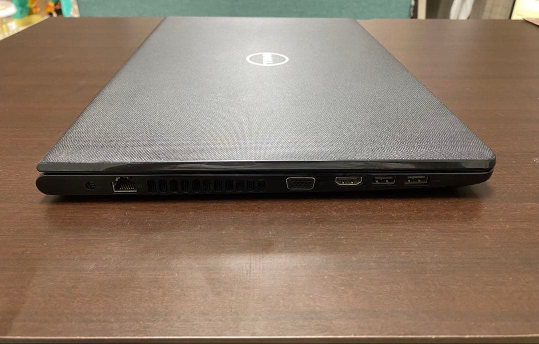 DELL ノートPC Vostro15 core i5 第七世代 メモリ8GB