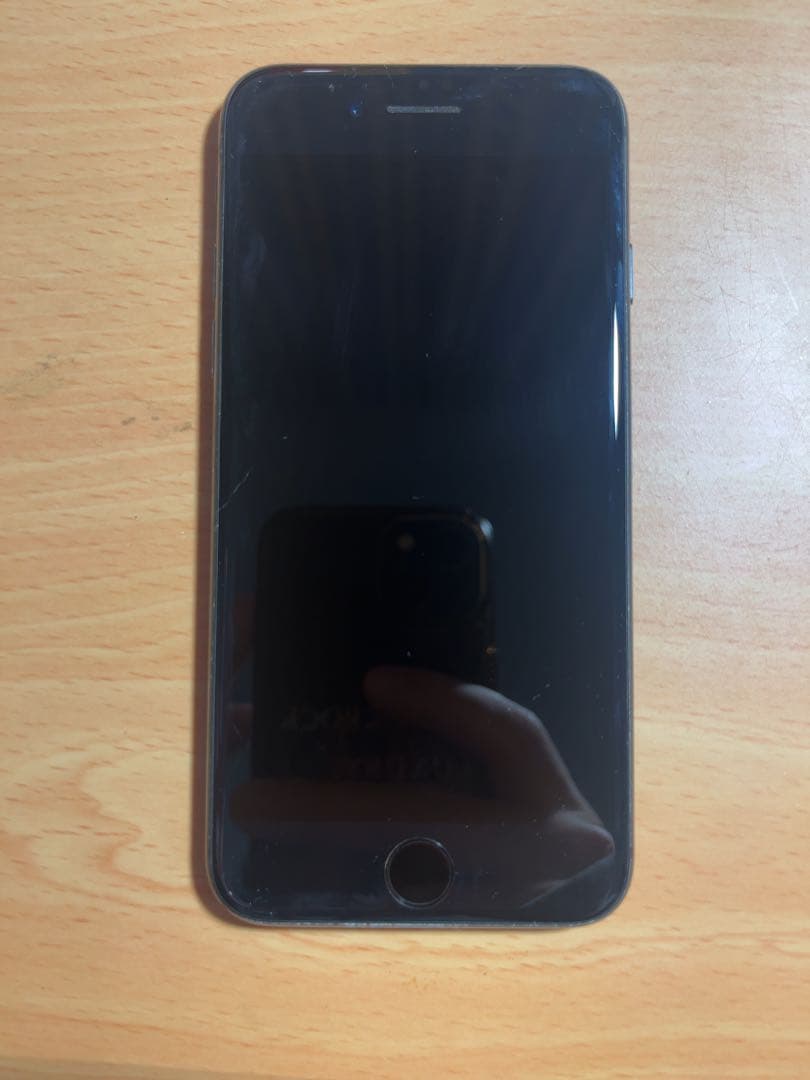 【Apple】iPhone 8 スペースグレー本体、箱、説明書など
