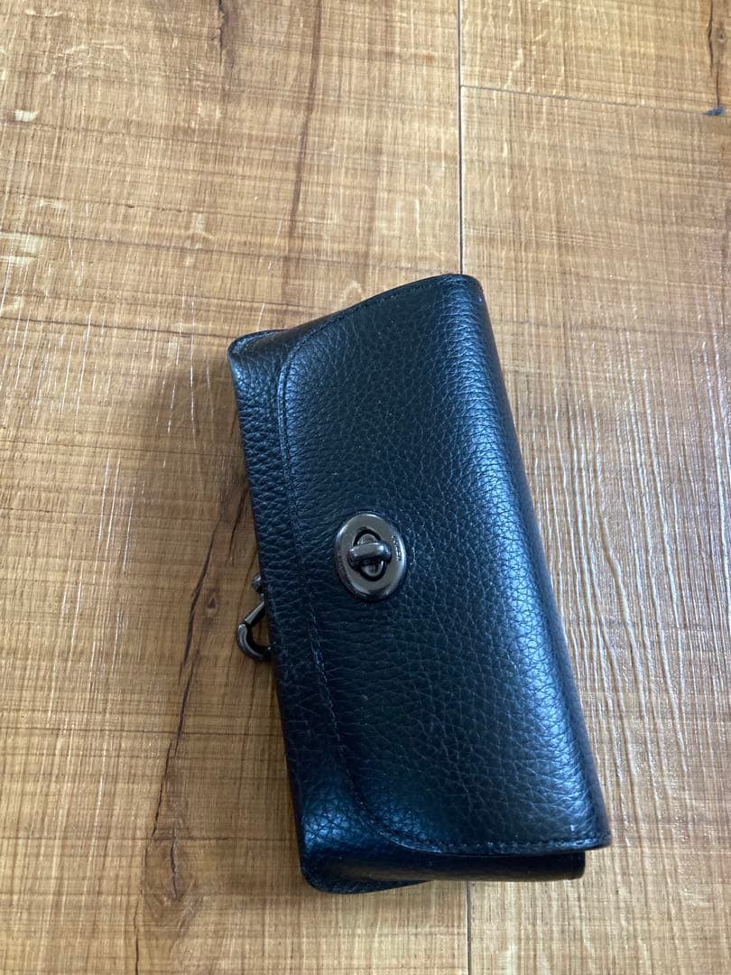 COACH（コーチ） 高級黒革メガネケース