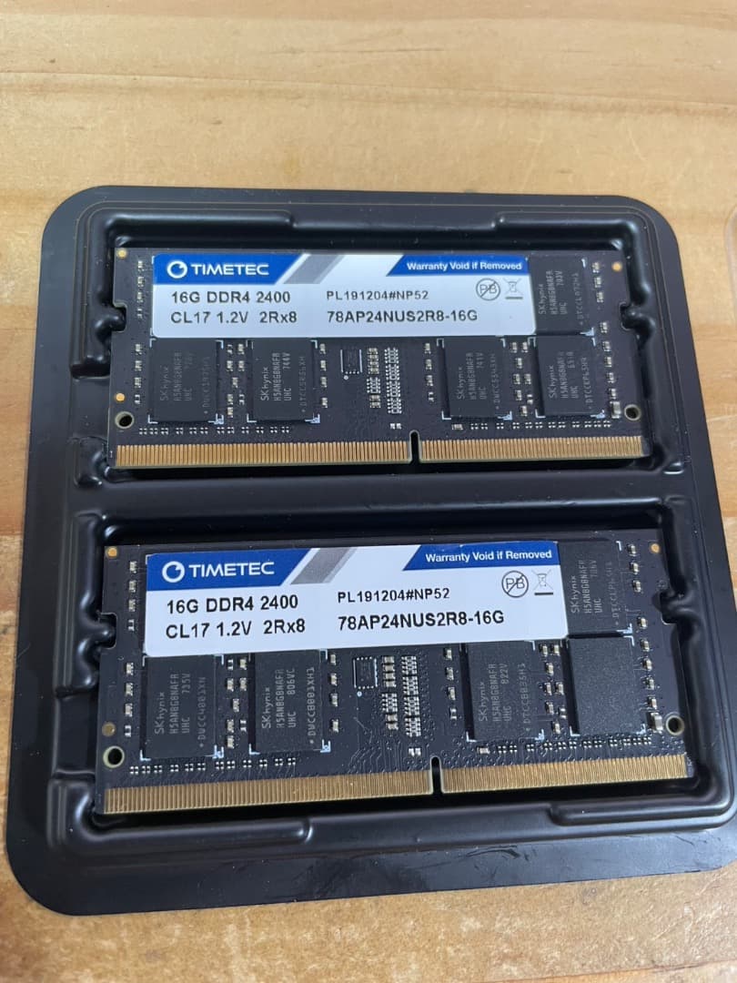 メモリー TIMETEC16GBDDR4 2400MHz 78AP24NUS2R8-16G