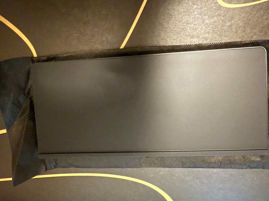 Wacom Cintiq Pro 27 液晶ペンタブレット本体/公式スタンド付き