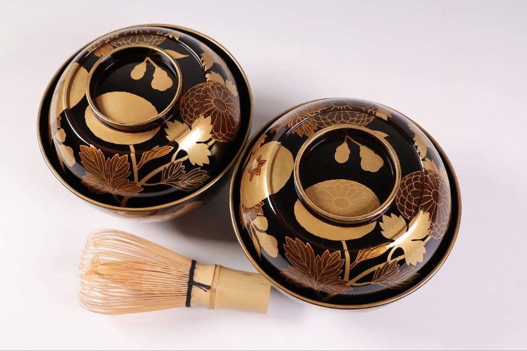 【CM455】天然木漆塗 丸菊金蒔絵 黒塗椀 二客 大正昭和 梨地 木製漆器