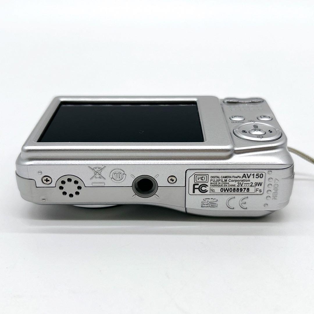 FUJIFILM フジフィルム FinePix AV150 シルバー デジカメ