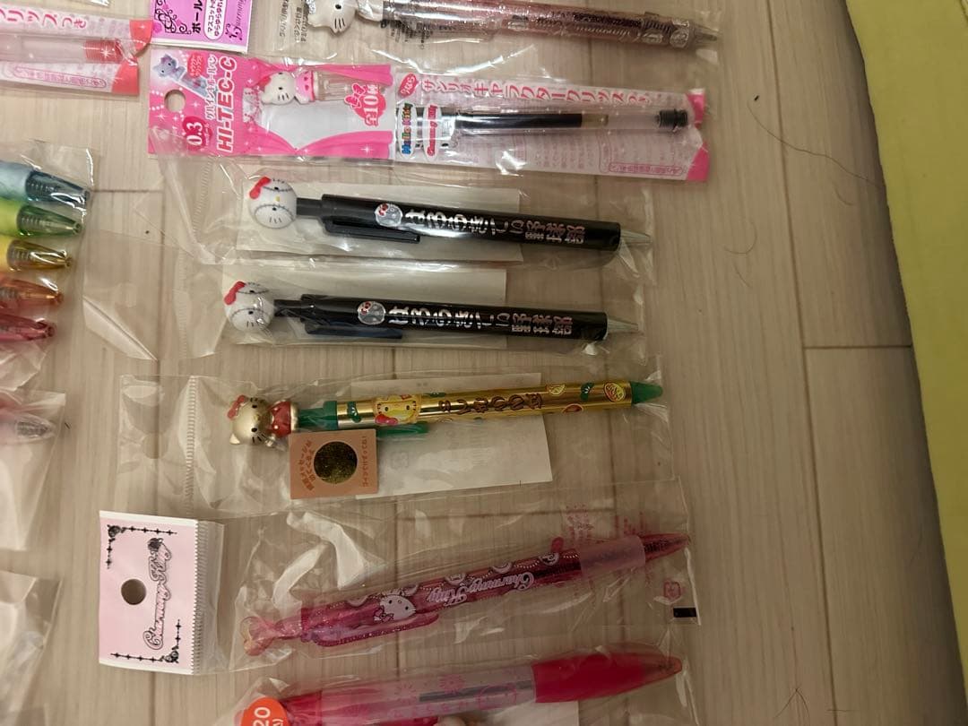公*o様 ご当地キティ　ボールペン
