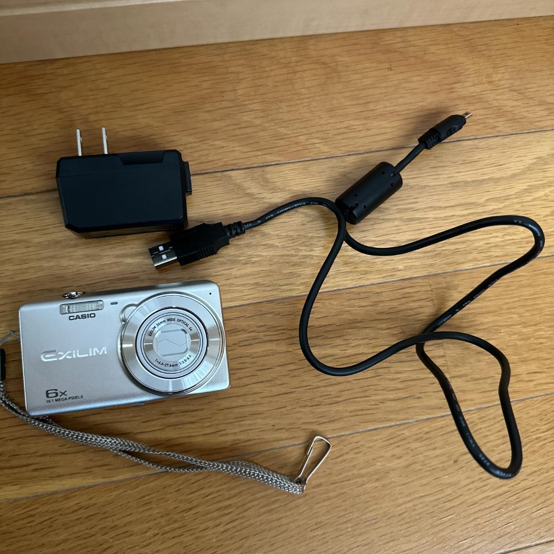 CASIO デジタルカメラ EXILIM EX-ZS28SR