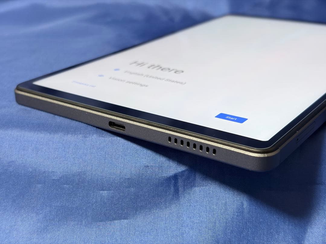 ほぼ新品 Headwolf TITAN 1 4G LTE タブレット