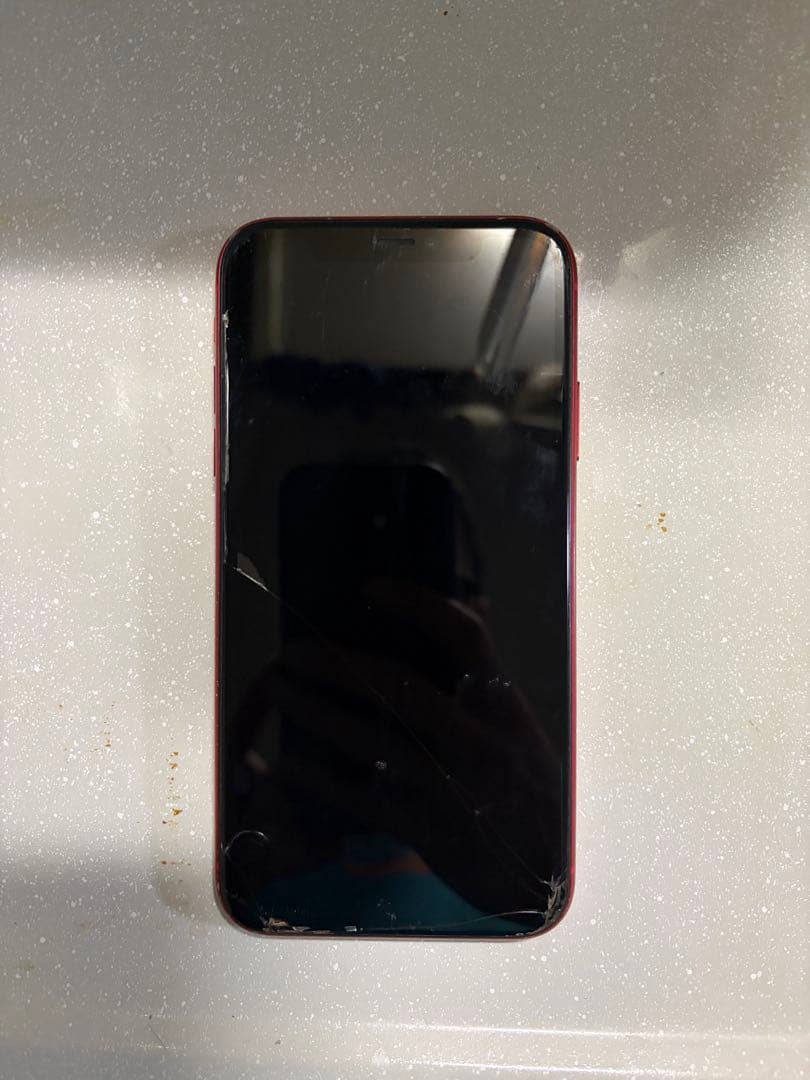 Apple iPhone 11 (PRODUCT(RED)) 本体
