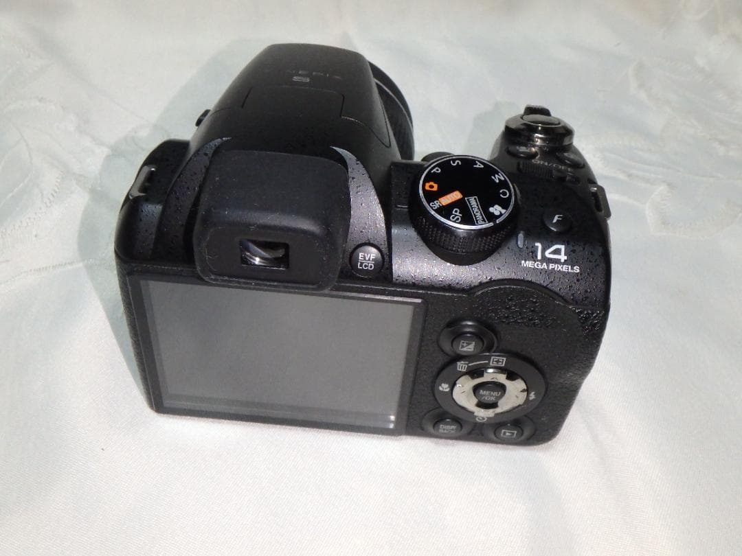 動作品 FUJIFILM S3200 FinePix デジタルカメラ 乾電池駆動