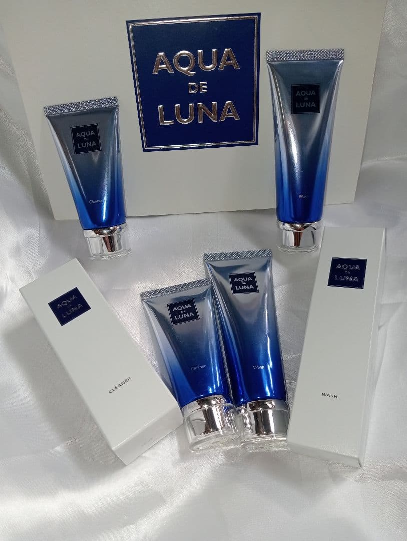 アウラ アクアドルナ スキンケアウオッシュ・スキンケアクリーナー・セット