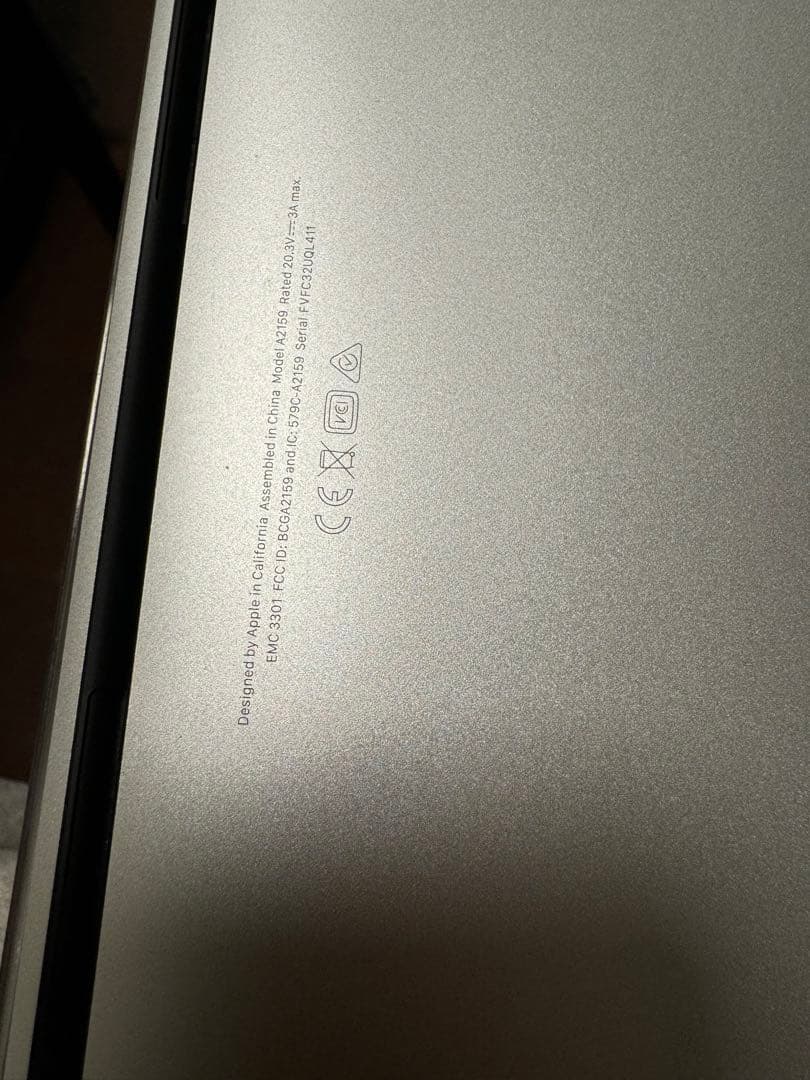 MacBook本体 Apple MacBook Pro 1.4GHz i5 8GB