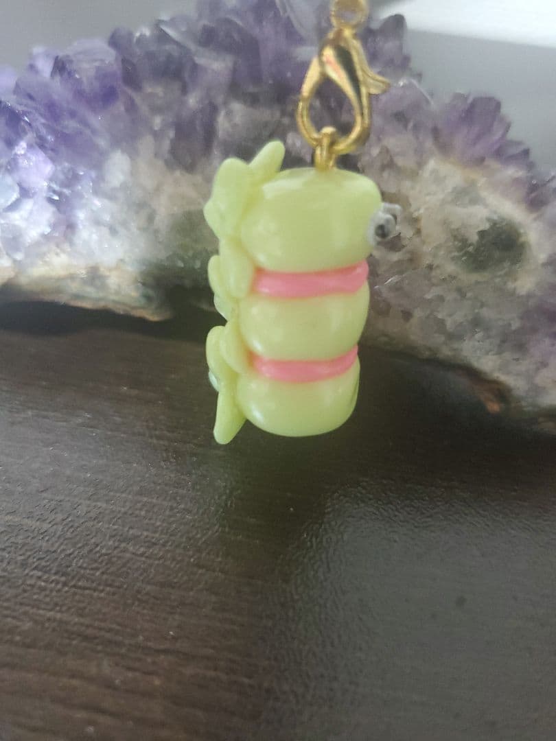脊椎　手作り　臓器　キーホルダー