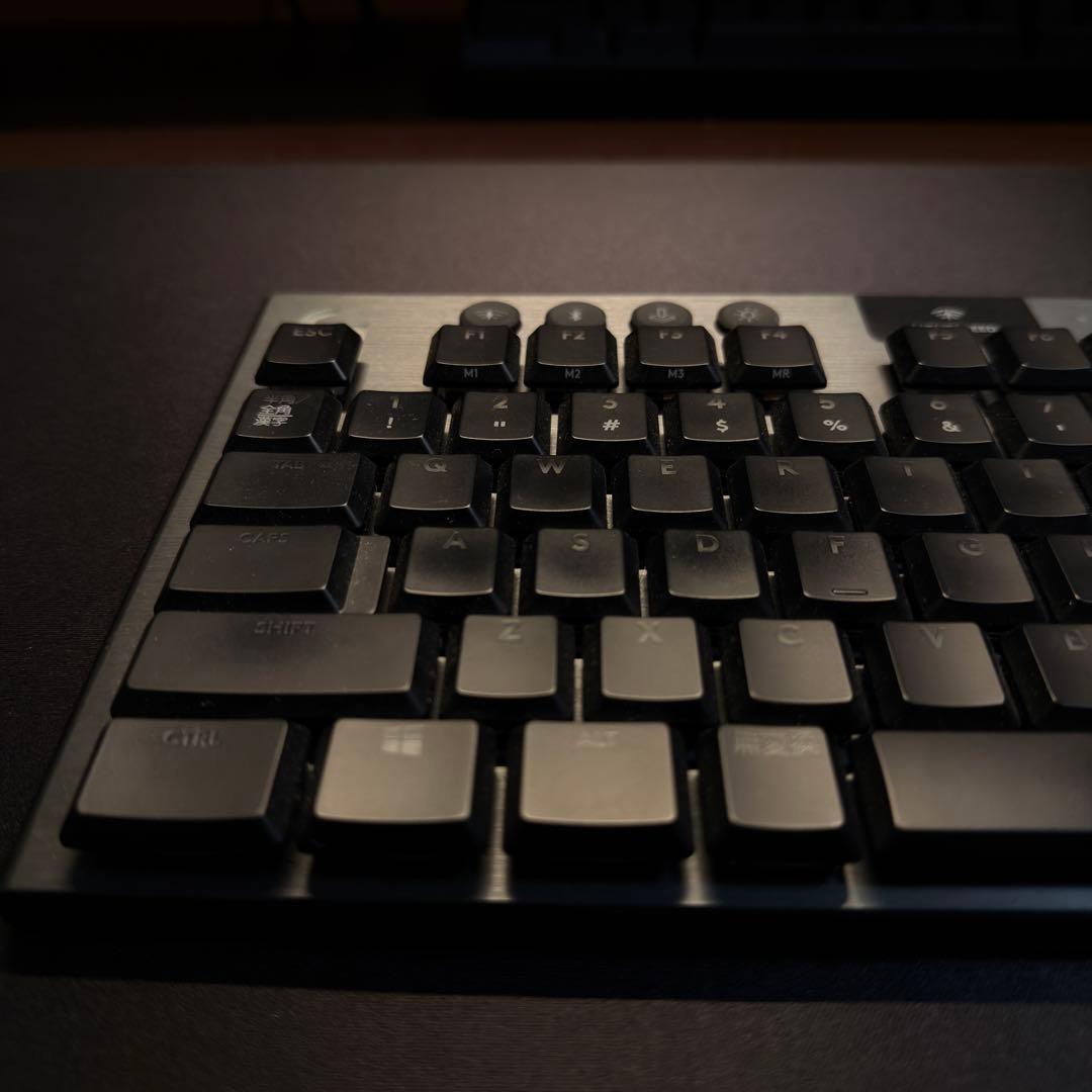 泉州人 品Logicool G913-TKL クリッキー(青軸)