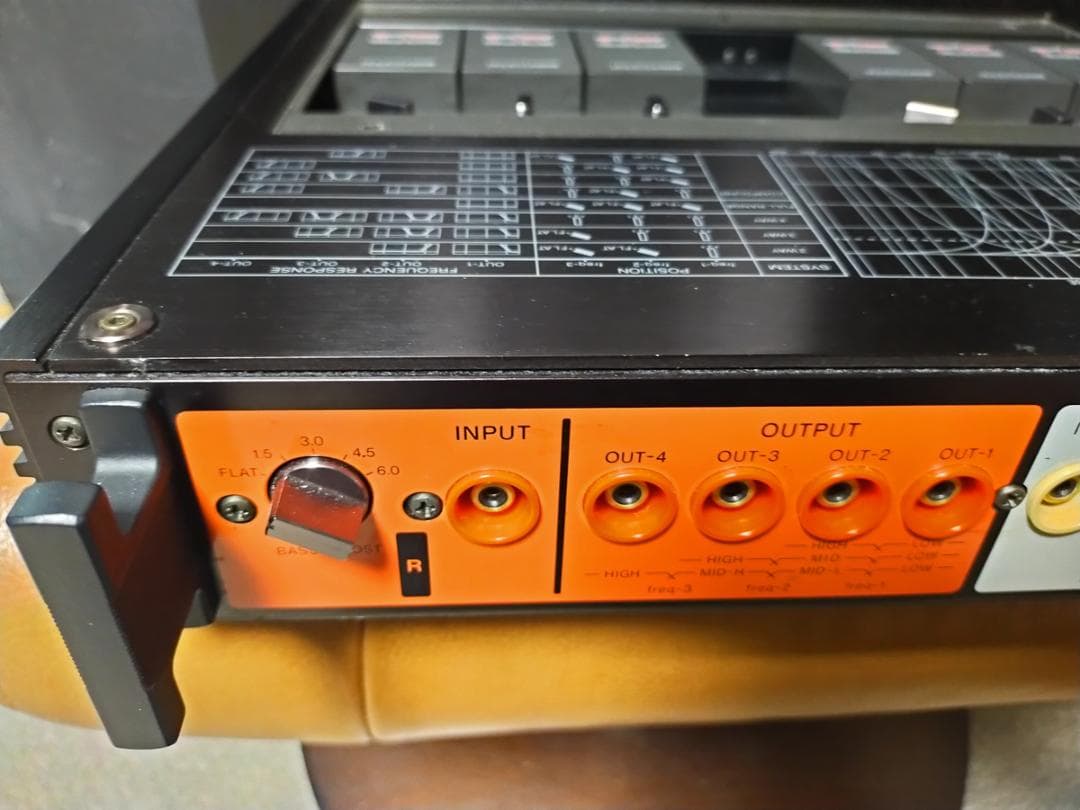 SONY TA-D900 チャンネルデバイダー 2～4way 取説/回路図あり
