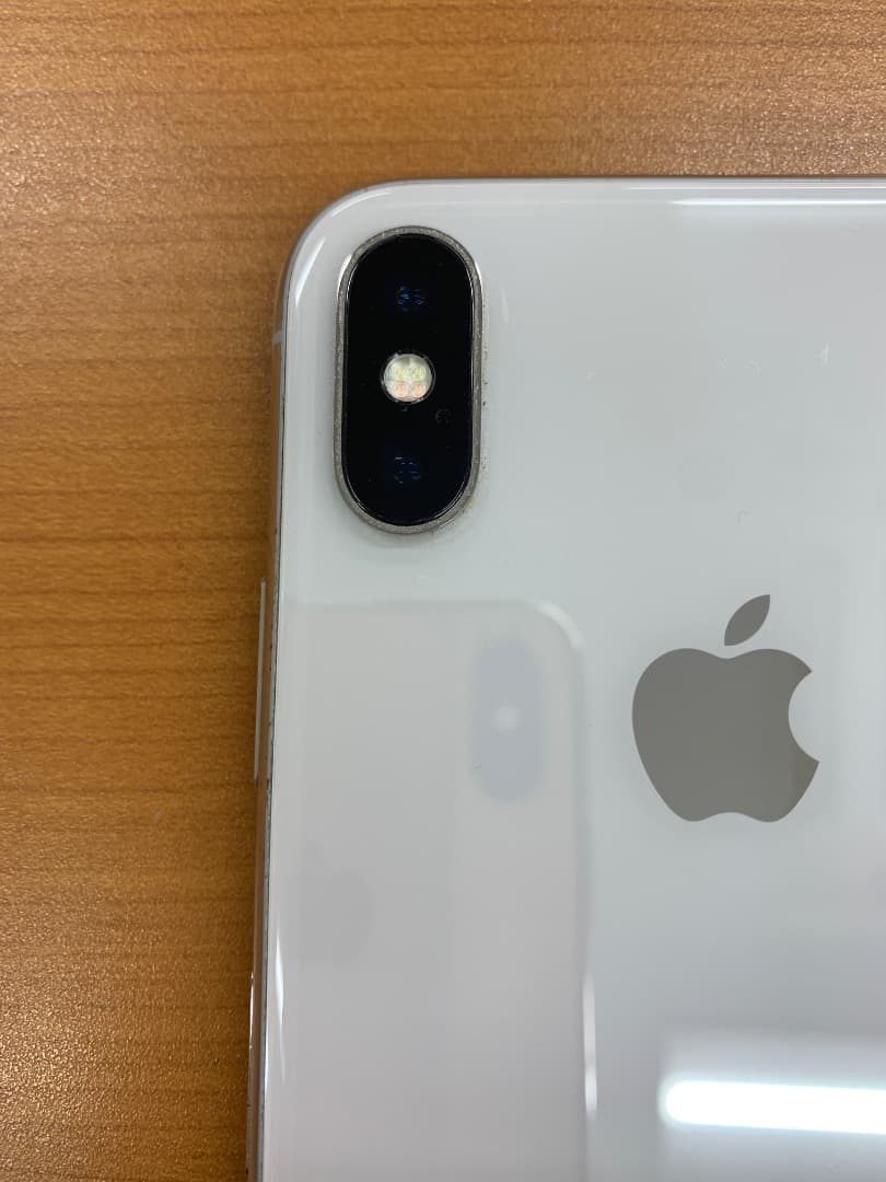 B*︎様 動作確認済 iPhone X 64GB ID R6767