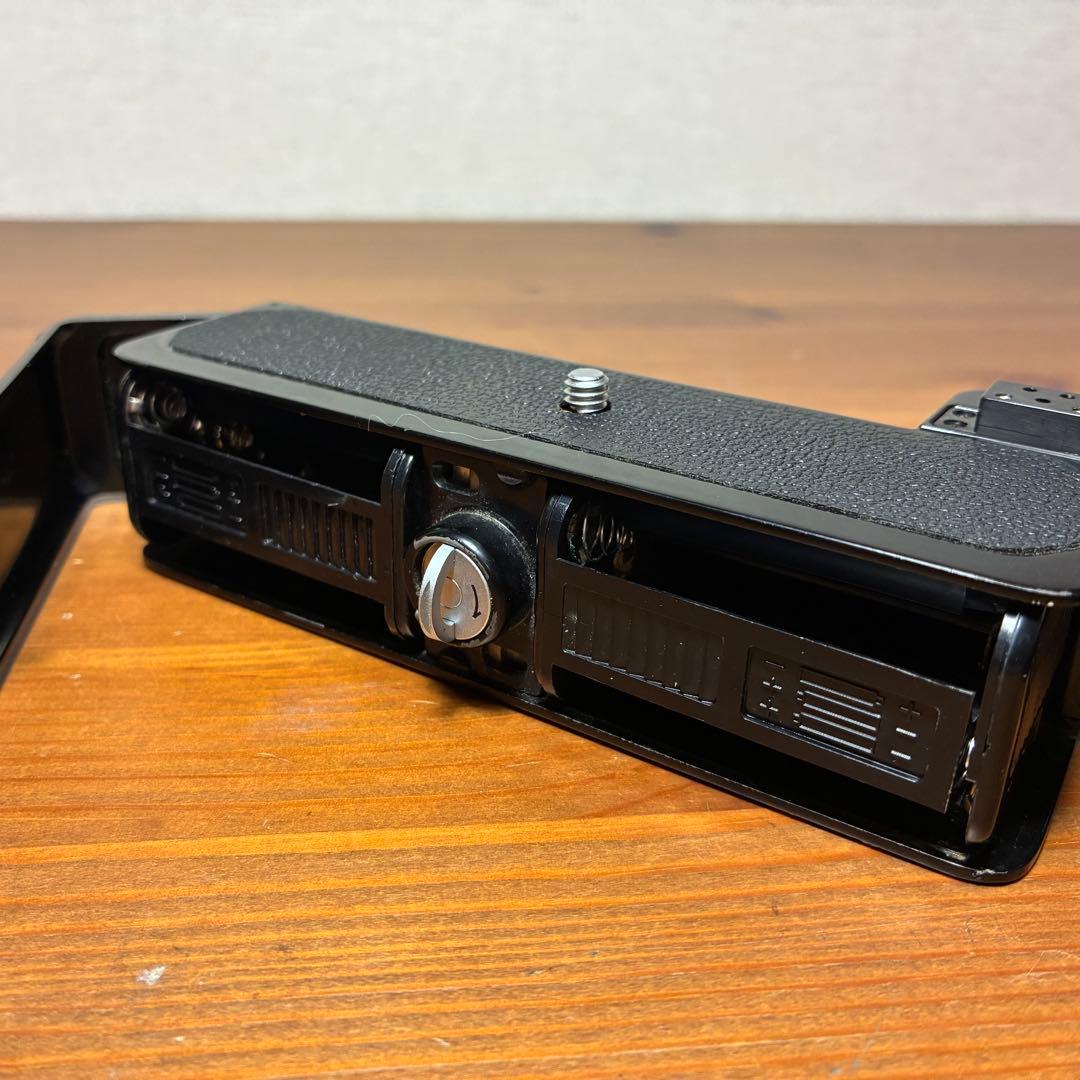 【ジャンク】Nikon F2用モータードライブ　MD-2+MB-1