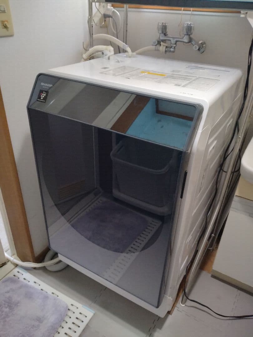 【値下げ】シャープ　ドラム式洗濯乾燥機　たっぷり洗える１１kg！【AI機能付き】