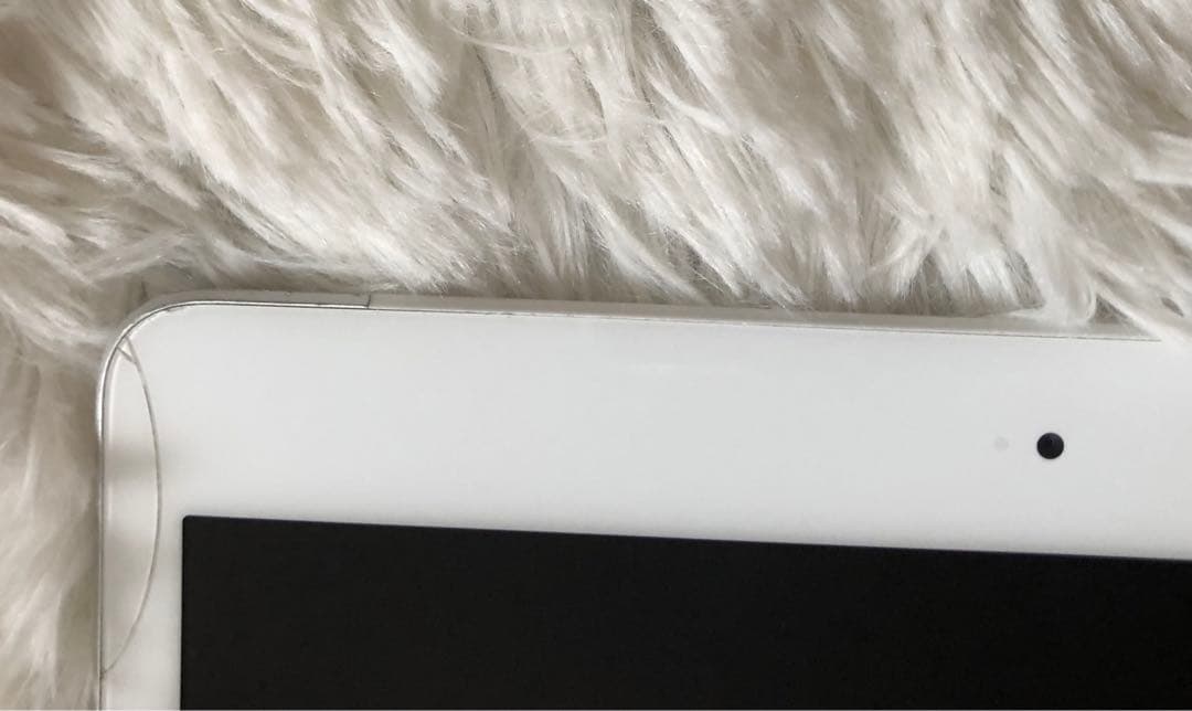 【完動品】iPad 第7世代 128GB SIMフリー 【すぐ発送】【付属品】